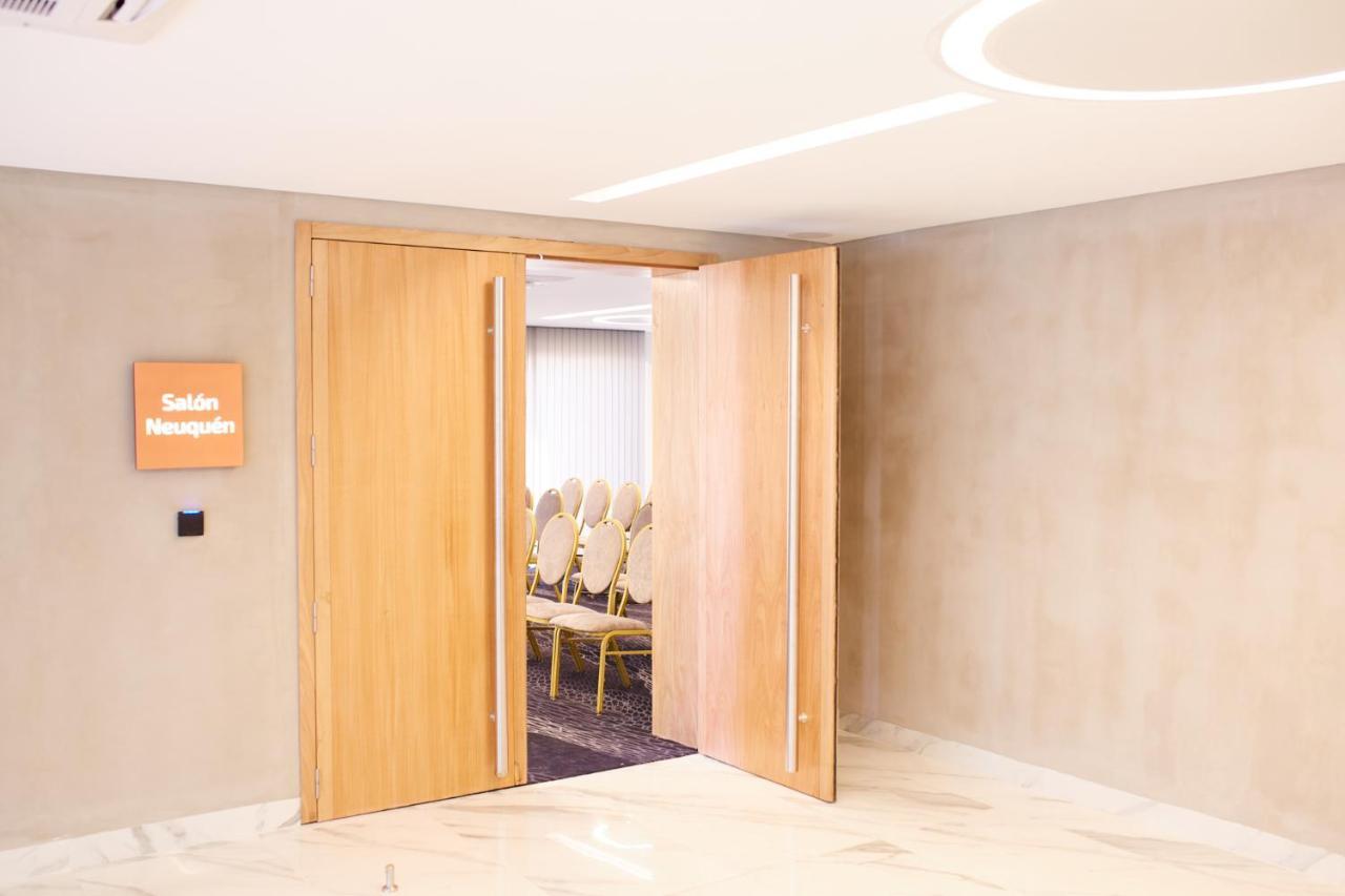 Grand Brizo Comahue Hotel Neuquen Ngoại thất bức ảnh